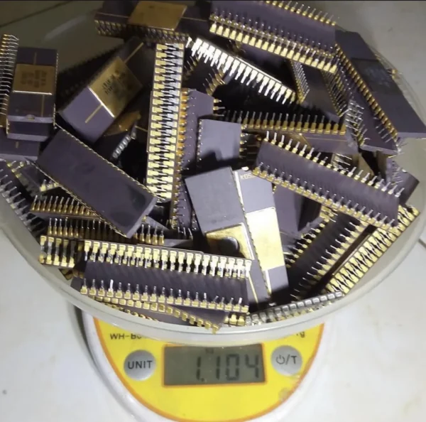 Ceramic CPU scrap - Image 3